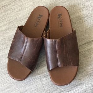 NWOT Kork-Ease Sandals